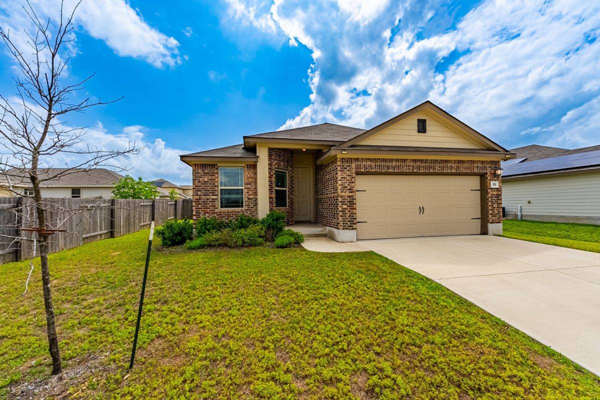 House for rent at 160 Night Sky Dr, Kyle, TX 78640