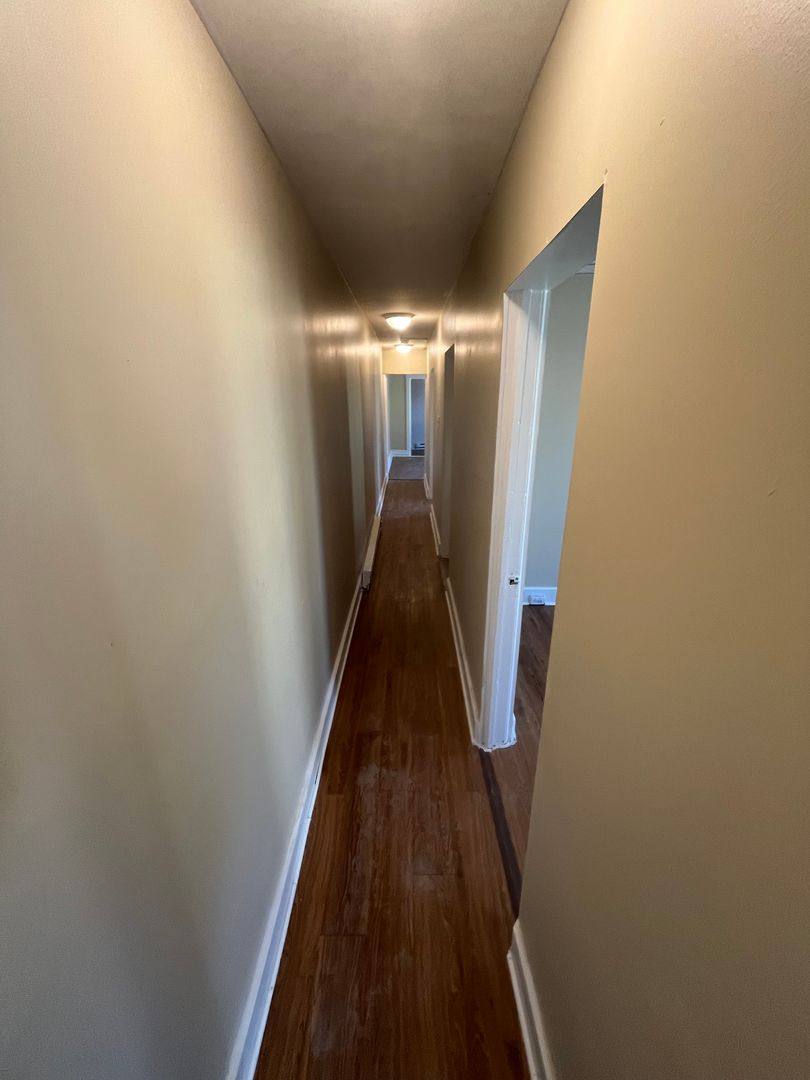 Apartment for rent at 400-402 Mitchell Ave, Hagerstown, MD 21740