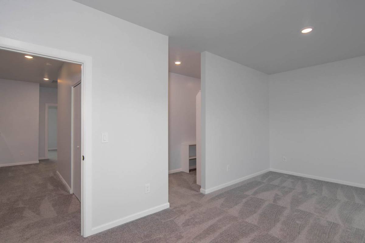 Apartment for rent at 12402 E Broadway Ave, Spokane, WA 99206