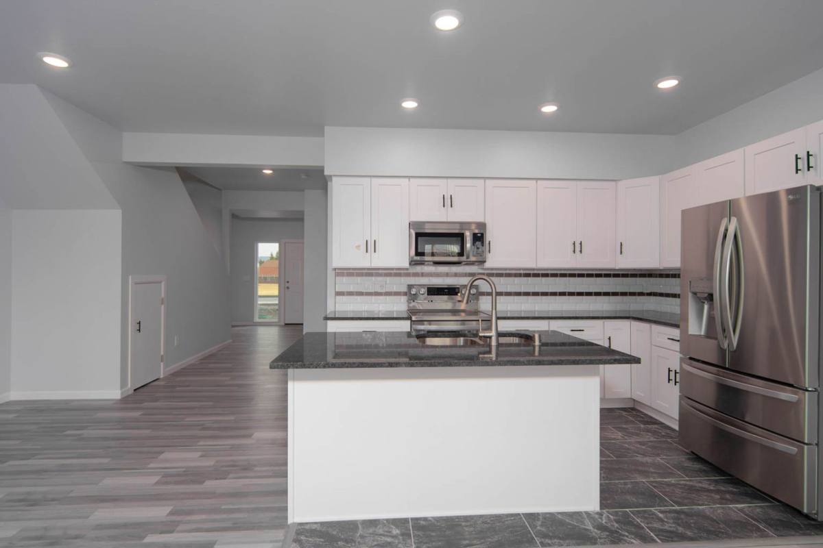 Apartment for rent at 12402 E Broadway Ave, Spokane, WA 99206