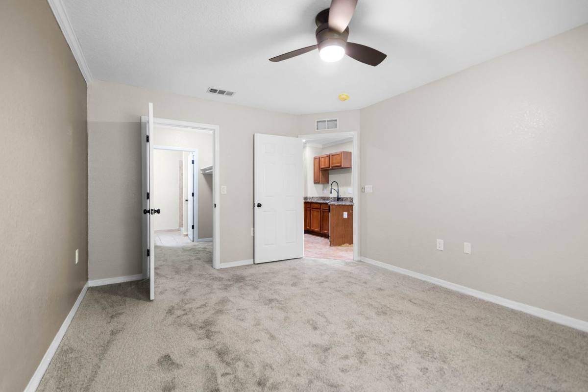 Apartment for rent at 4600 E Moody Blvd, Bunnell, FL 32110