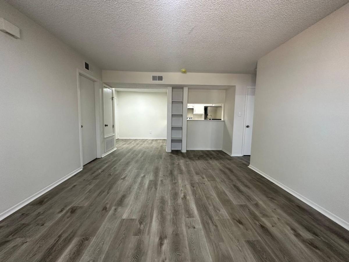 Apartment for rent at 410 Oakwood Ave, Hot Springs National Park, AR 71913