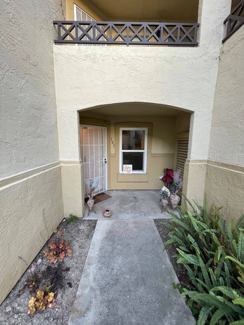 Condo for rent at 2035 Lakeridge Circle, Chula Vista, CA 91913
