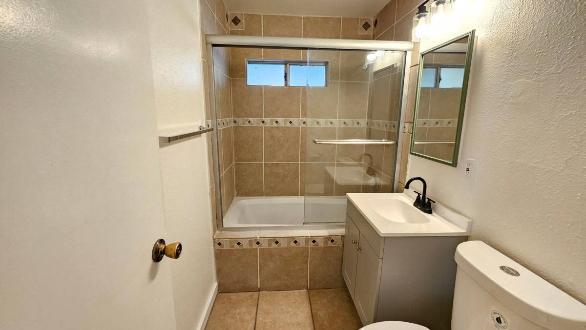 House for rent at 44344 Sundell Ave, Lancaster, CA 93536