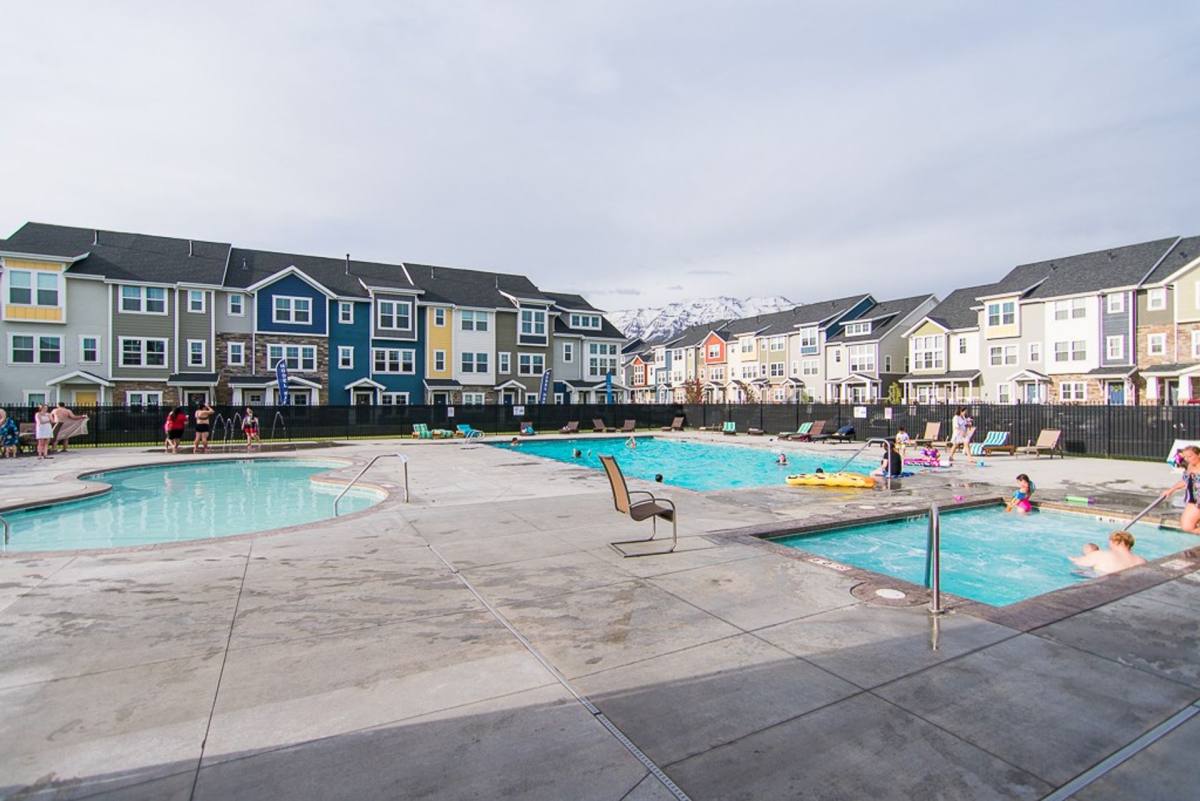 Townhouse for rent at 266 N 750 E, Vineyard, UT 84059