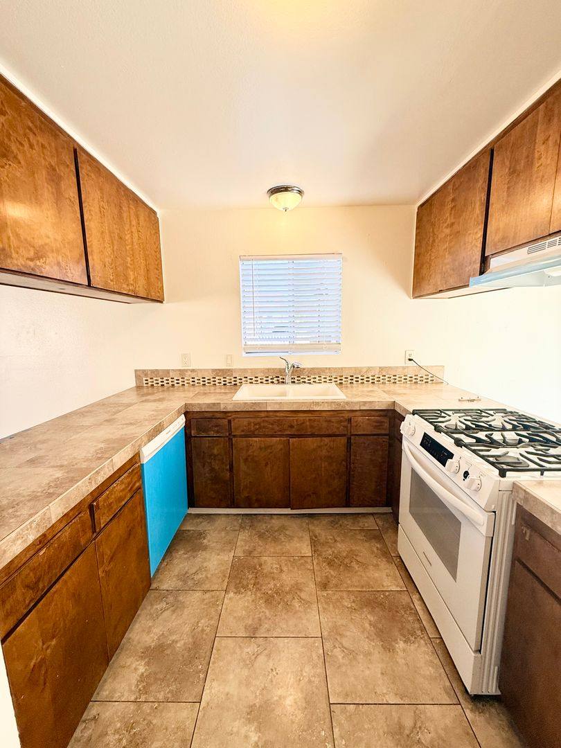 Apartment for rent at 728 N D St, Lompoc, CA 93436