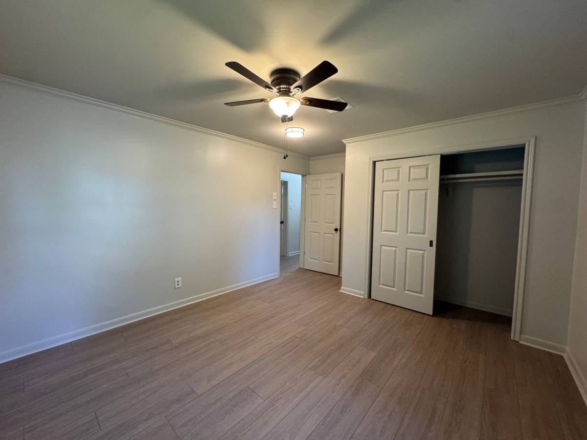 House for rent at 616 E 11th St, Crowley, LA 70526