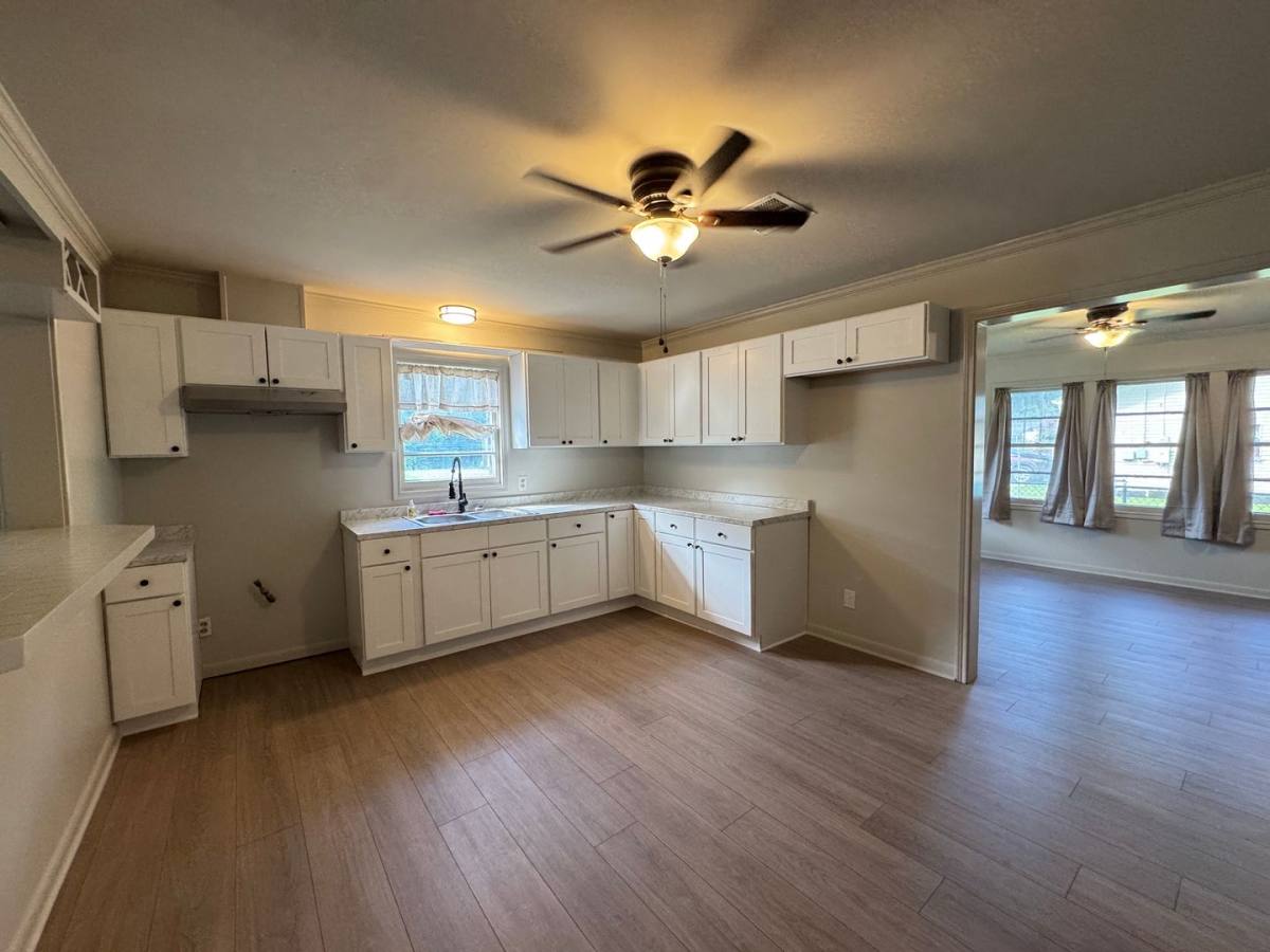 House for rent at 616 E 11th St, Crowley, LA 70526