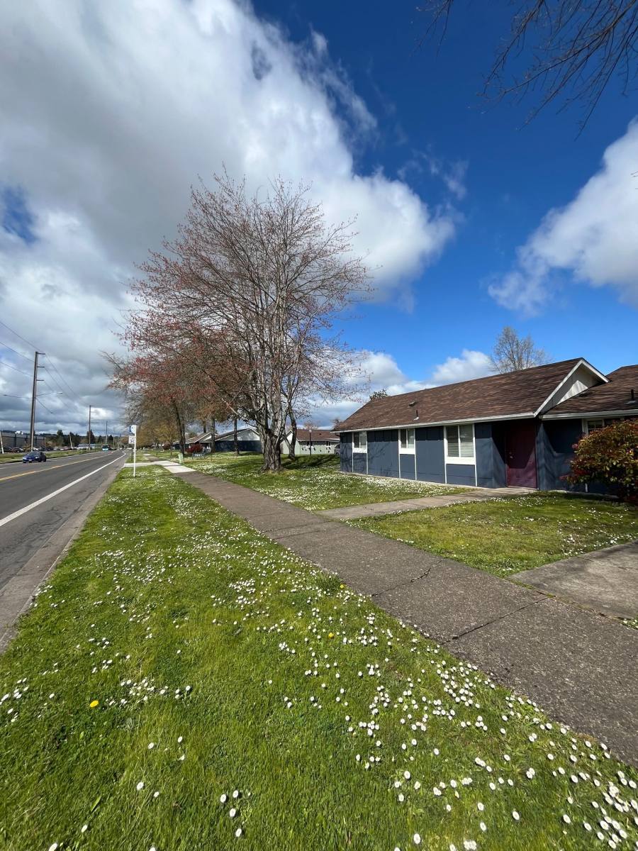 Apartment for rent at 3659 W 18th Ave, Eugene, OR 97402