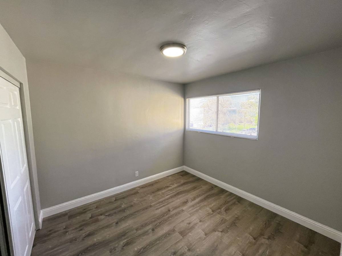 Apartment for rent at 8656 Macarthur Blvd, Oakland, CA 94605