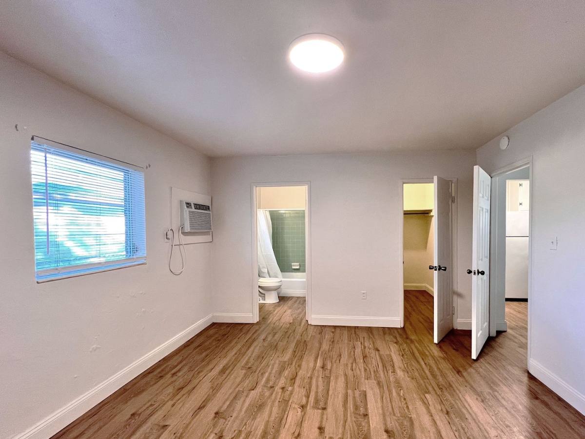 Apartment for rent at 1209 6th St SE, Winter Haven, FL 33880