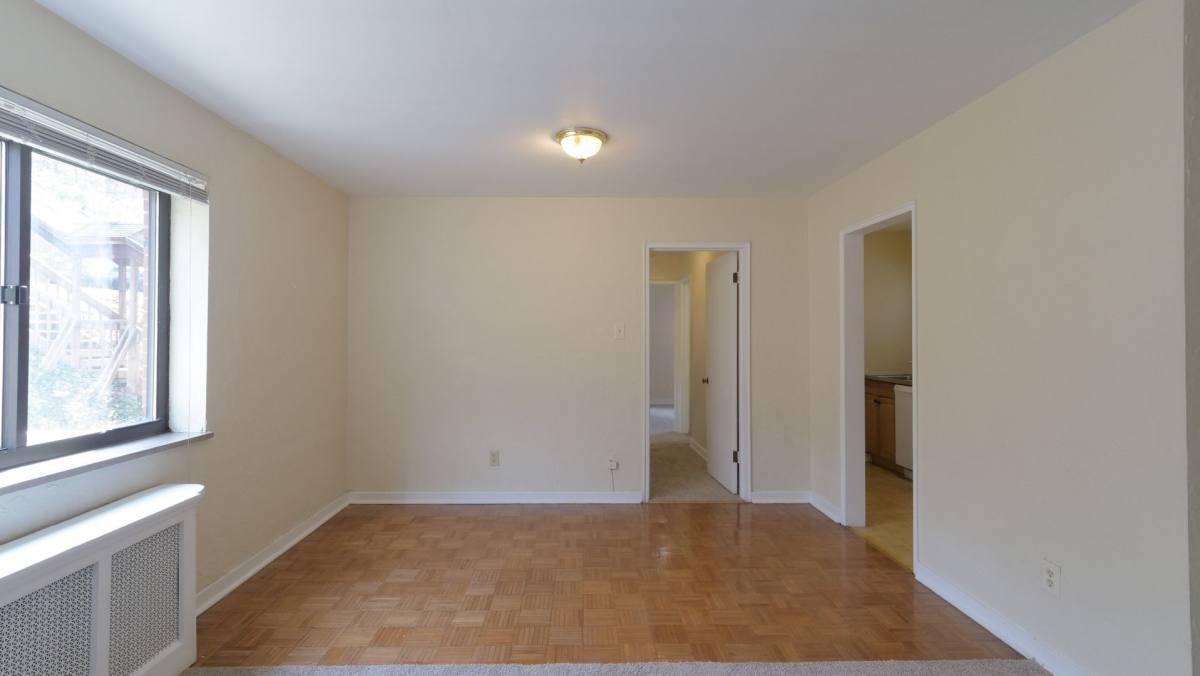 Apartment for rent at 5520 Fifth Ave, Pittsburgh, PA 15232