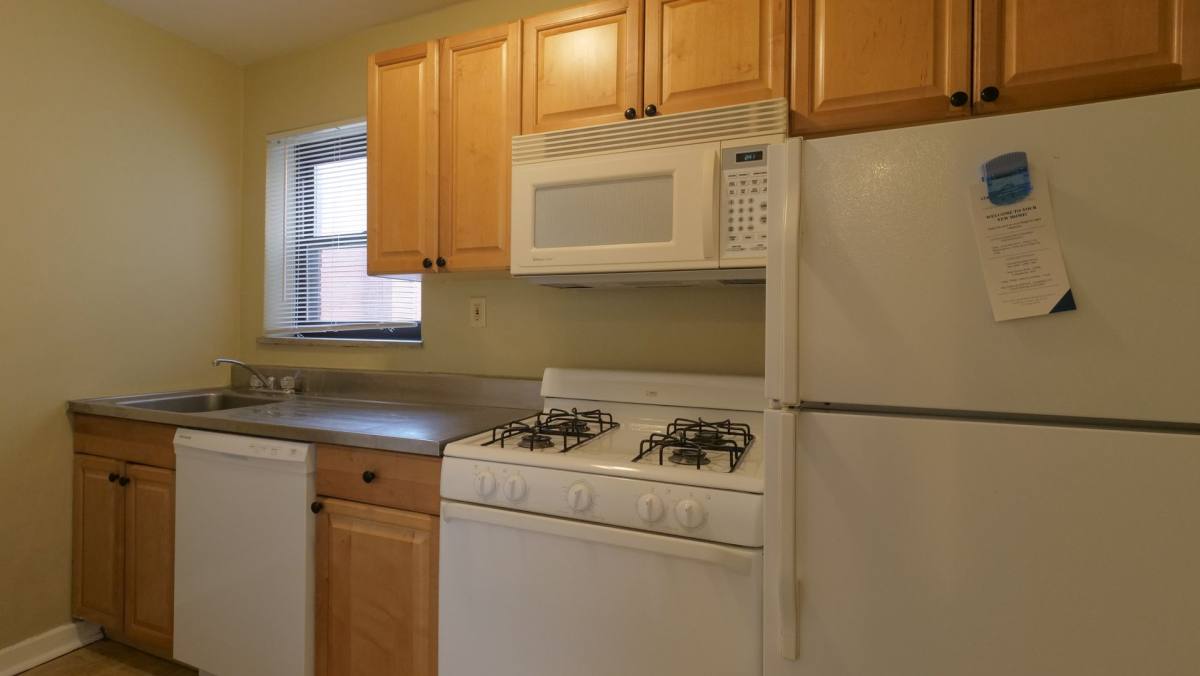 Apartment for rent at 5520 Fifth Ave, Pittsburgh, PA 15232