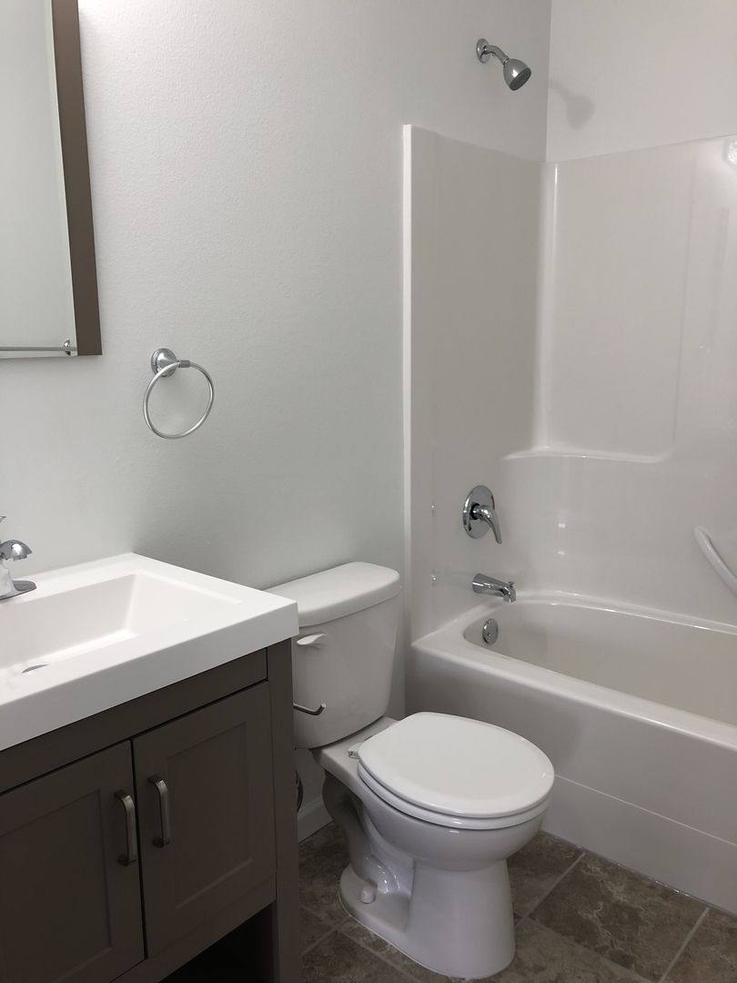 Apartment for rent at 707 NE 3rd Ave, Ephrata, WA 98823