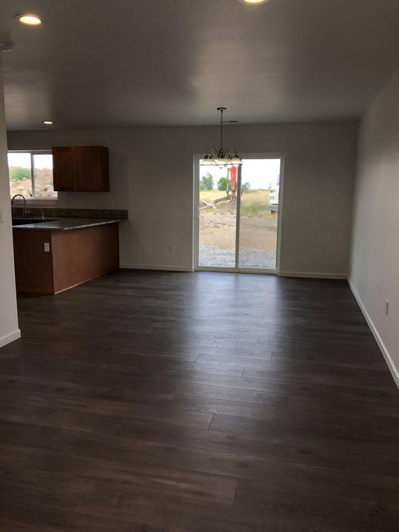 Apartment for rent at 707 NE 3rd Ave, Ephrata, WA 98823