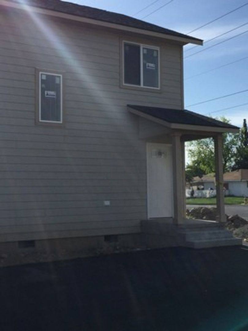 Apartment for rent at 707 NE 3rd Ave, Ephrata, WA 98823