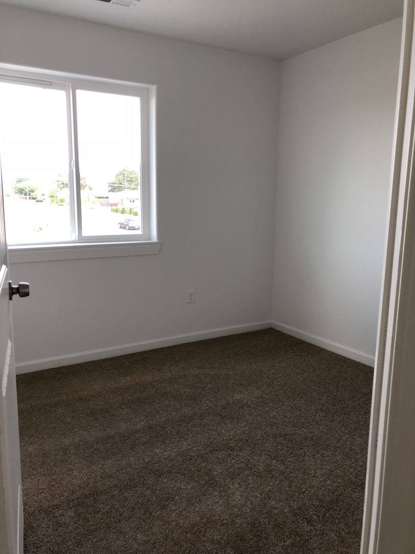Apartment for rent at 707 NE 3rd Ave, Ephrata, WA 98823