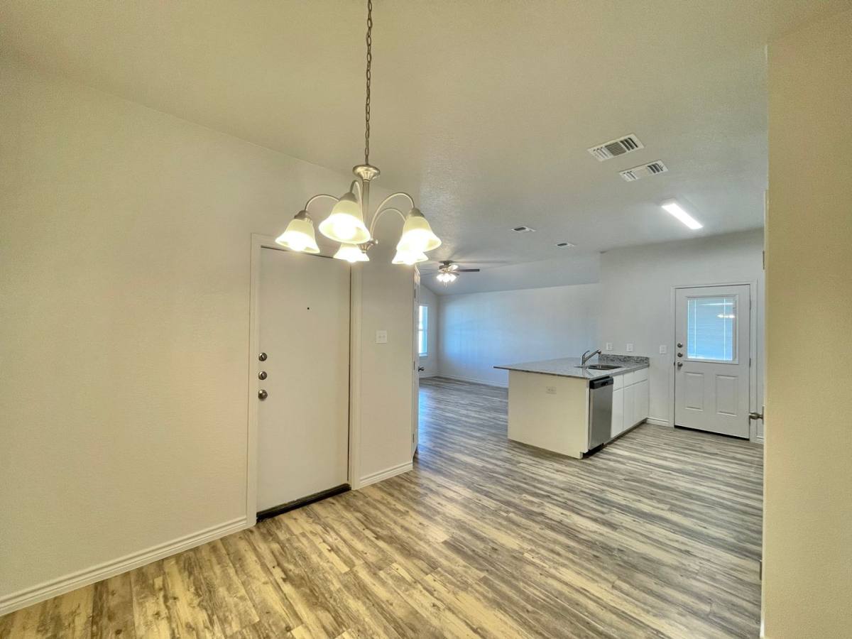 Townhouse for rent at 1801 Castroville Trail, Copperas Cove, TX 76522