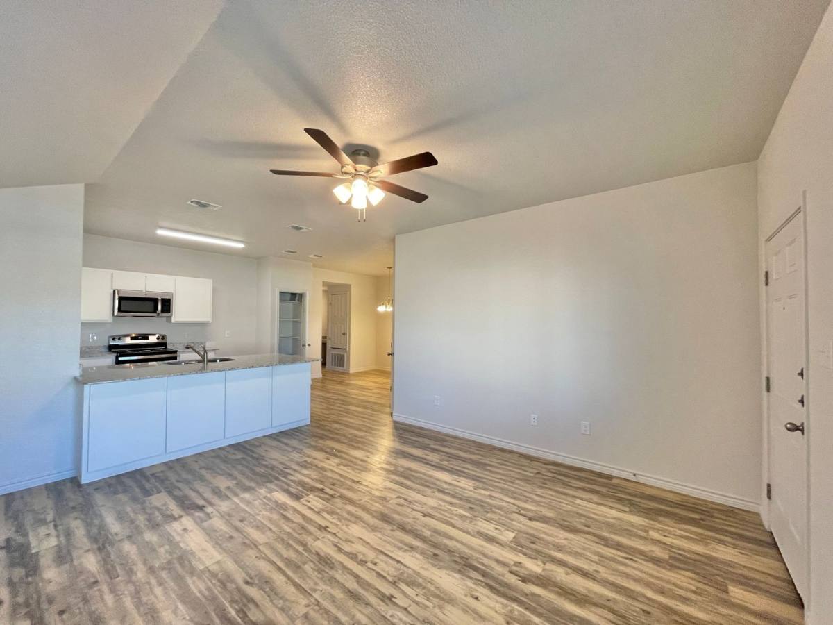 Townhouse for rent at 1801 Castroville Trail, Copperas Cove, TX 76522