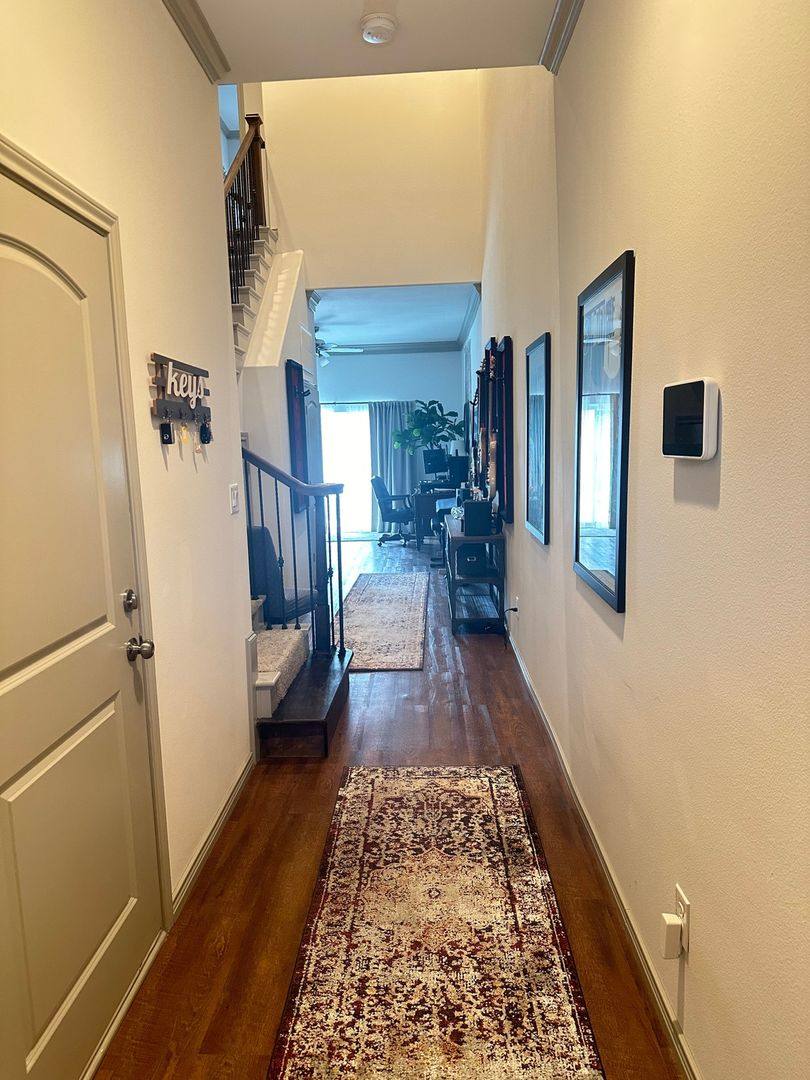 Townhouse for rent at 1325 Summerset Lane, Burleson, TX 76028