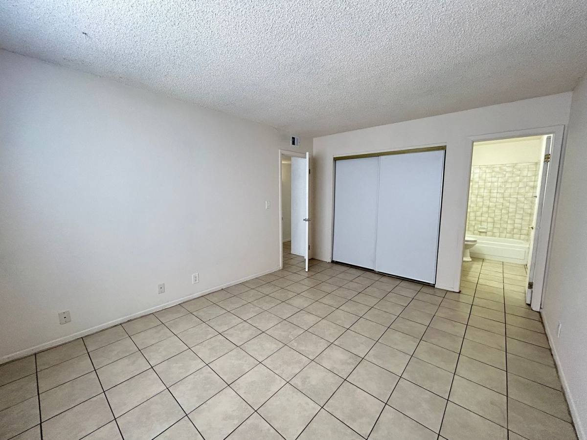 Apartment for rent at 6249 Bellota Dr, Las Vegas, NV 89108