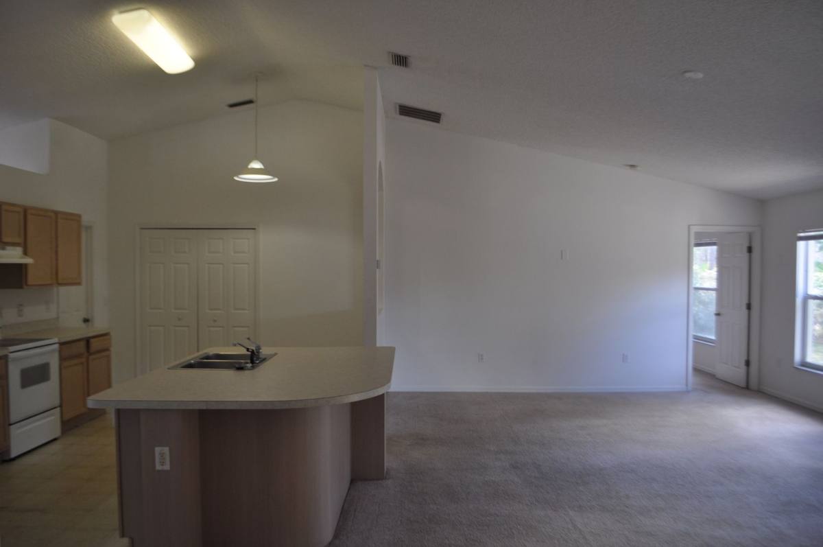 House for rent at 33 Rybark Lane, Palm Coast, FL 32164