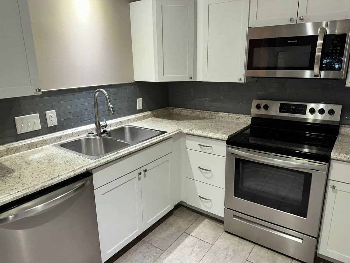 House for rent at 1701-1 Parson St, Charlotte, NC 28205