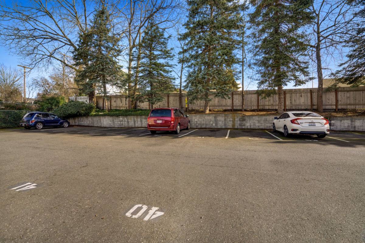 Apartment for rent at 2002 Magnuson Way, Bremerton, WA 98310