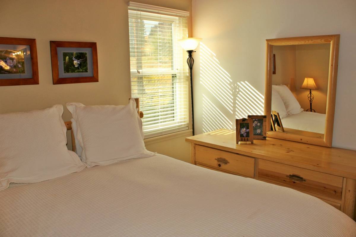 Condo for rent at 4200 Lodge Pole Circle #BLDG I, 106, Silverthorne, CO 80498