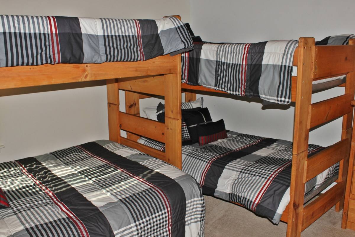 Condo for rent at 4200 Lodge Pole Circle #BLDG I, 106, Silverthorne, CO 80498