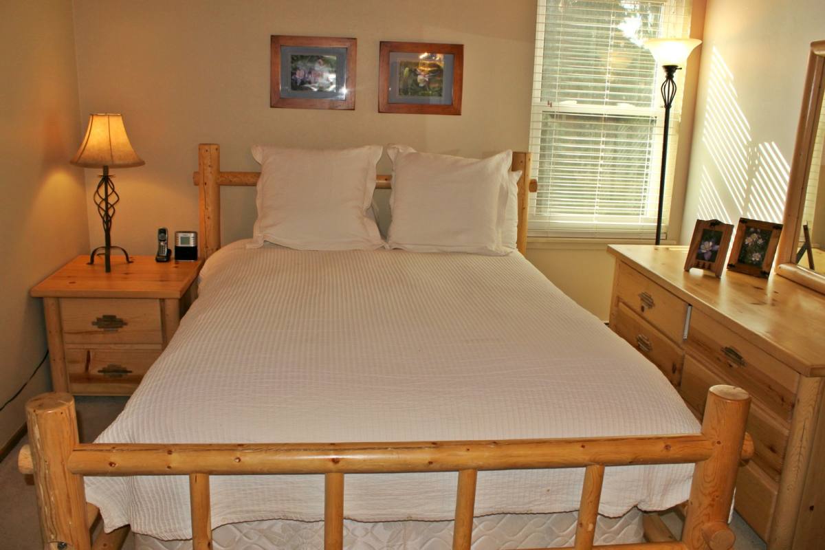 Condo for rent at 4200 Lodge Pole Circle #BLDG I, 106, Silverthorne, CO 80498