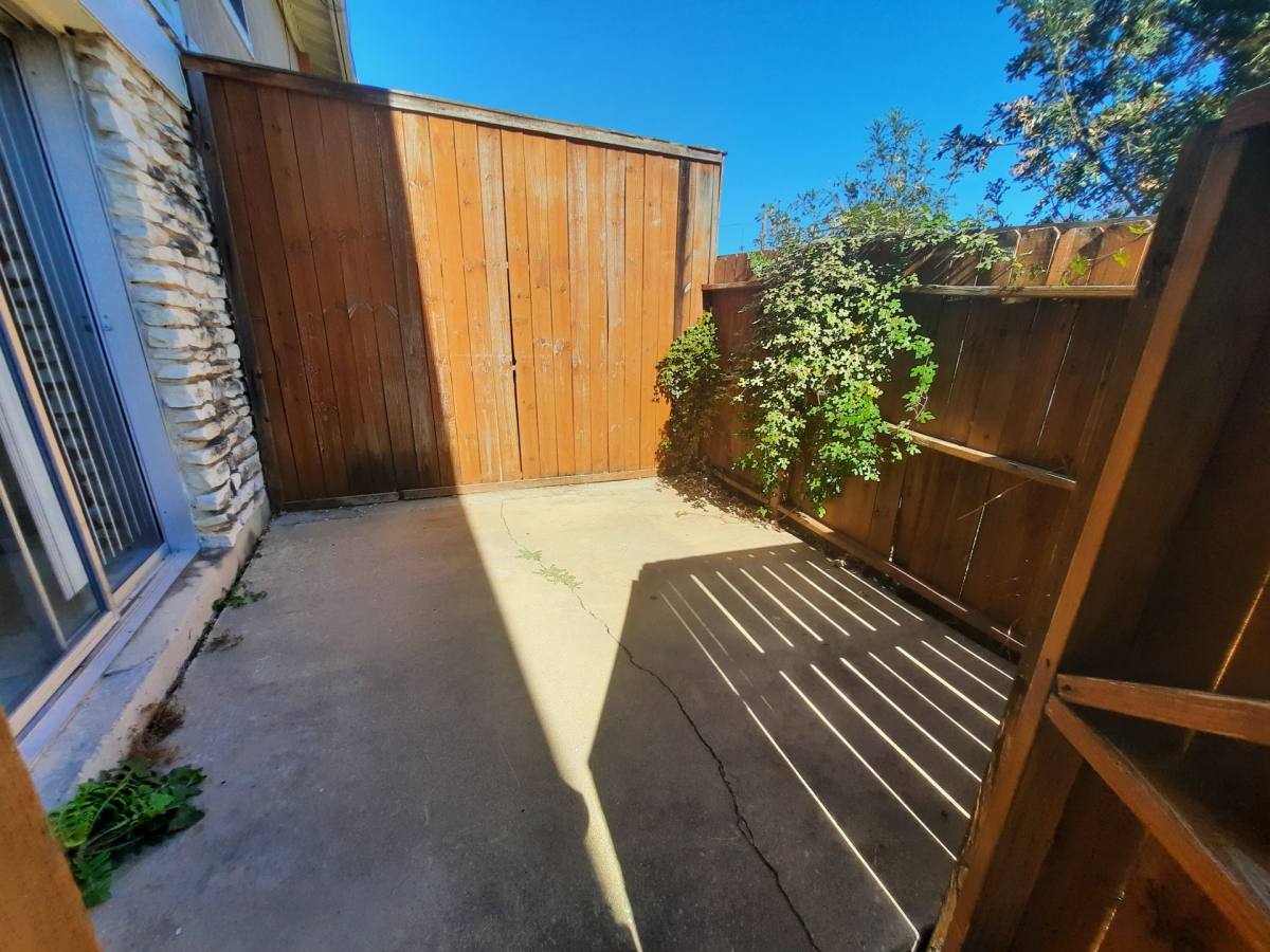 Townhouse for rent at 7206 Creekside Dr #A, Austin, TX 78752