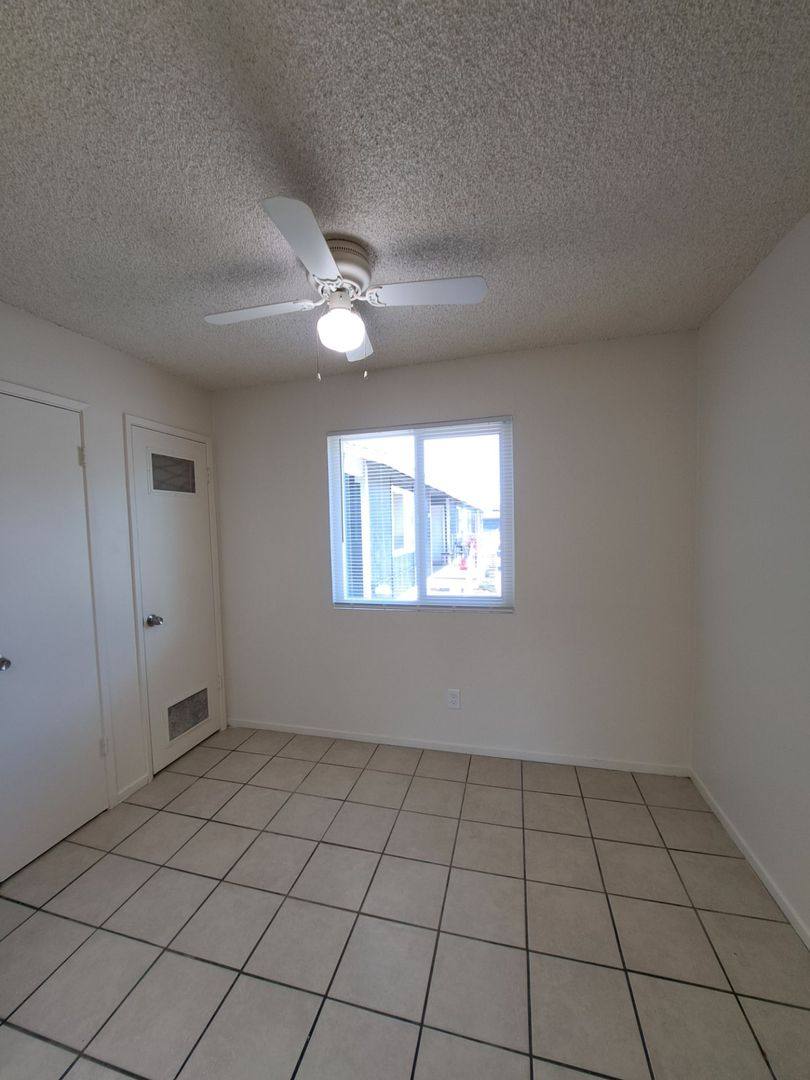 Apartment for rent at 4845 E Lane Ave, Fresno, CA 93727