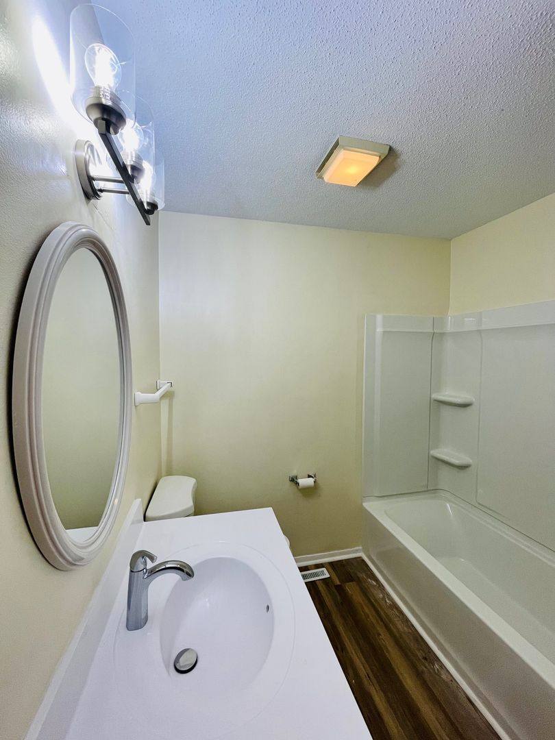 Townhouse for rent at 107 Essex Dr, Chapel Hill, NC 27514