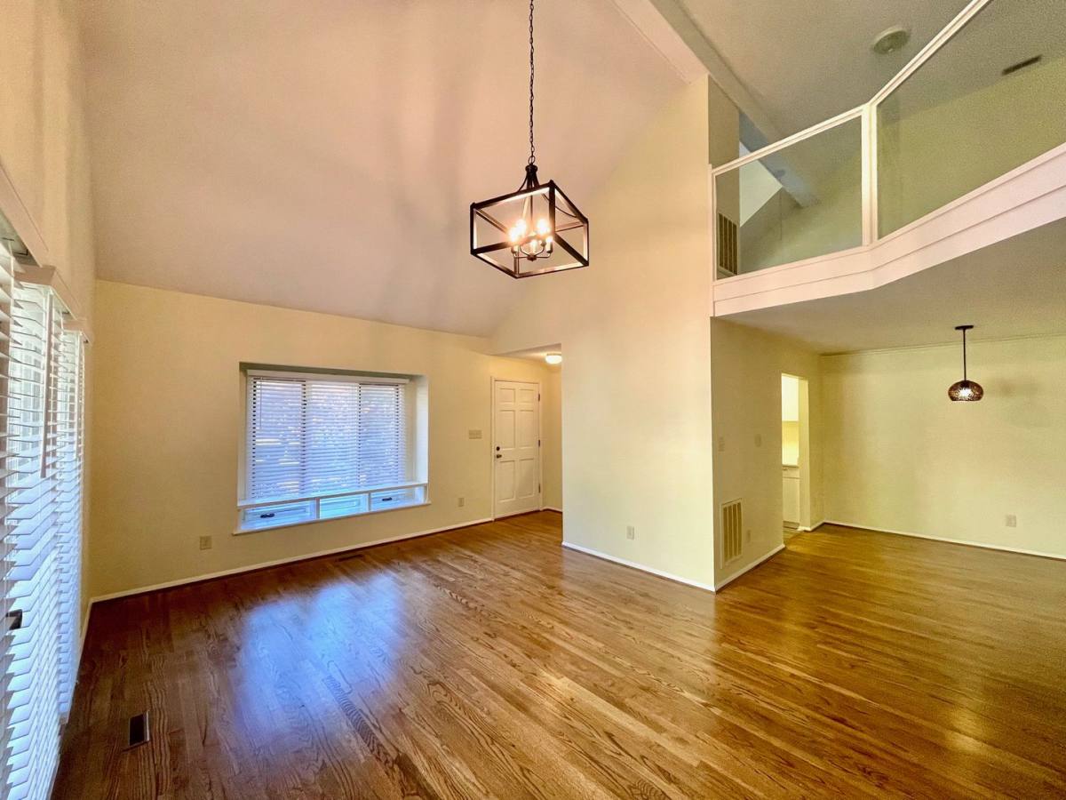 Townhouse for rent at 107 Essex Dr, Chapel Hill, NC 27514
