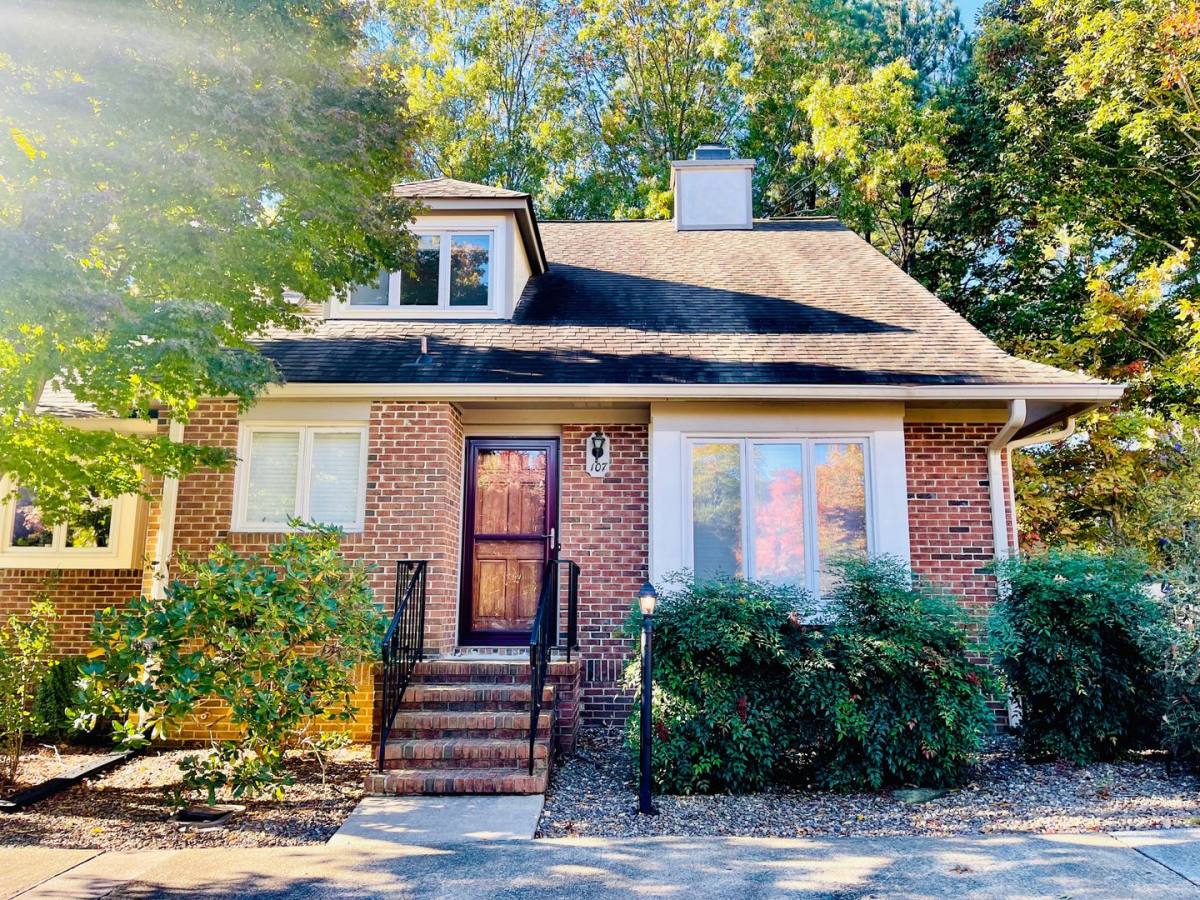 Townhouse for rent at 107 Essex Dr, Chapel Hill, NC 27514
