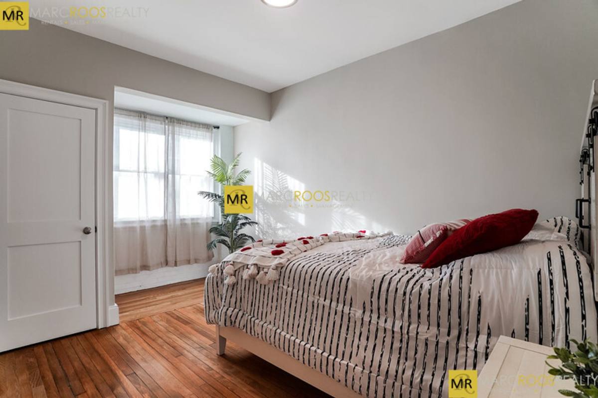 Apartment for rent at 10 Babcock St #20, Brookline, MA 02446