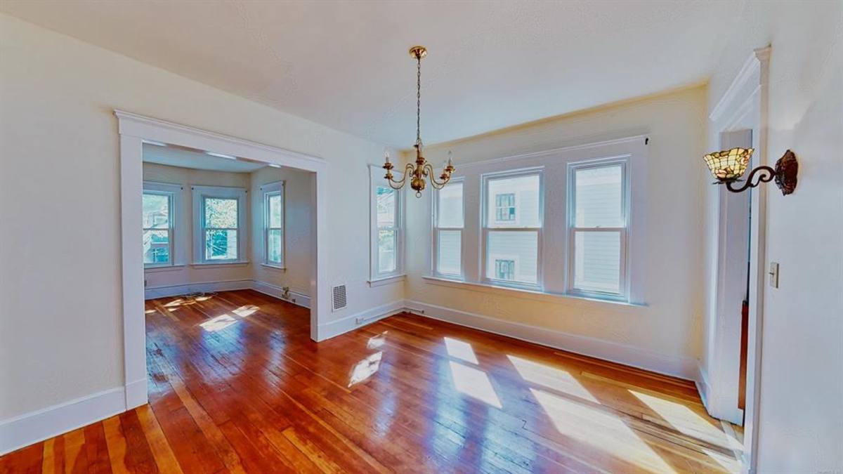 Apartment for rent at 134 Mansfield St, New Haven, CT 06511