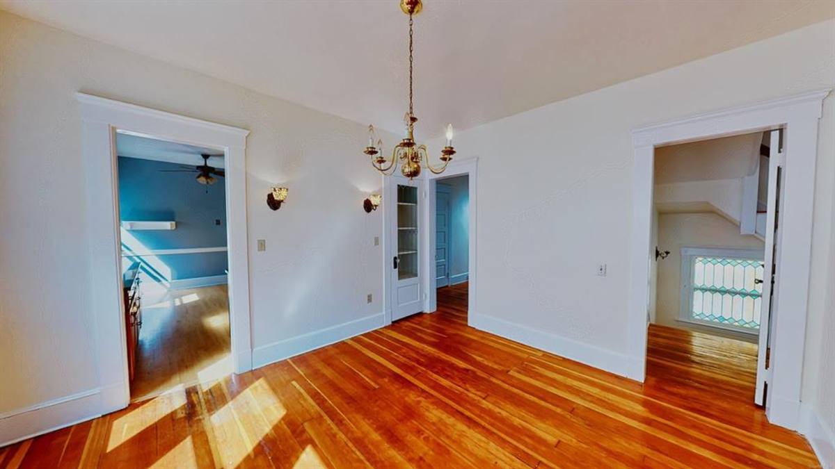 Apartment for rent at 134 Mansfield St, New Haven, CT 06511