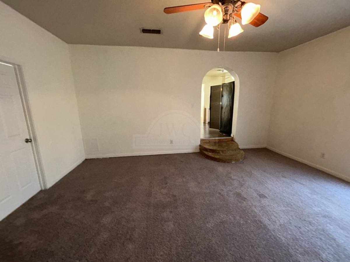 House for rent at 304 Oak St, Copperas Cove, TX 76522
