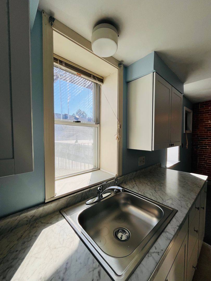 Apartment for rent at 132-136 State St, Portsmouth, NH 03801