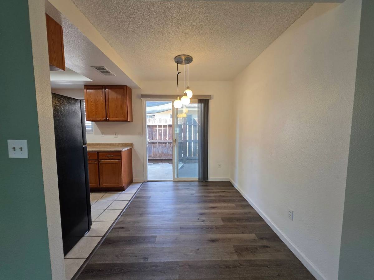 Apartment for rent at 3820 Gareth Lane, Modesto, CA 95356