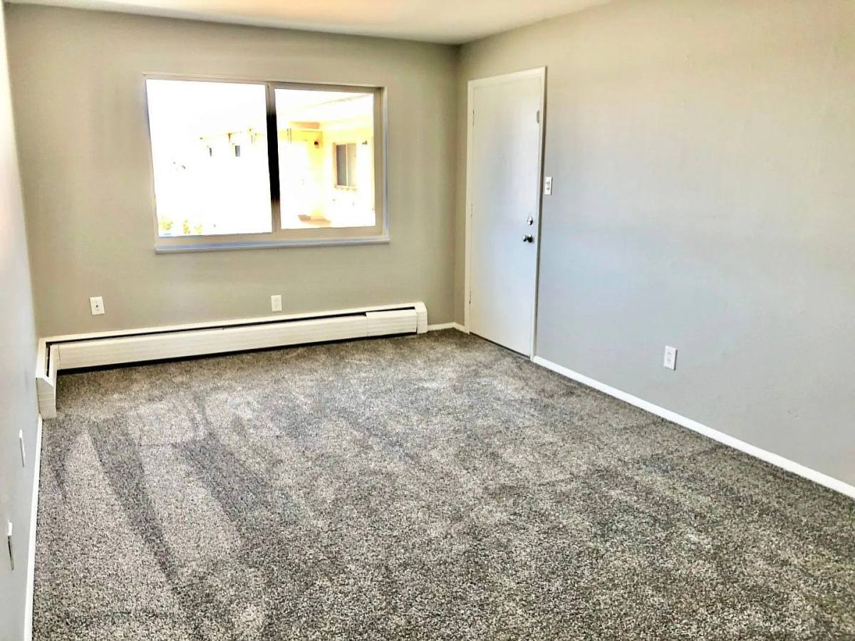 Apartment for rent at 72 W Ida Ave, Littleton, CO 80120