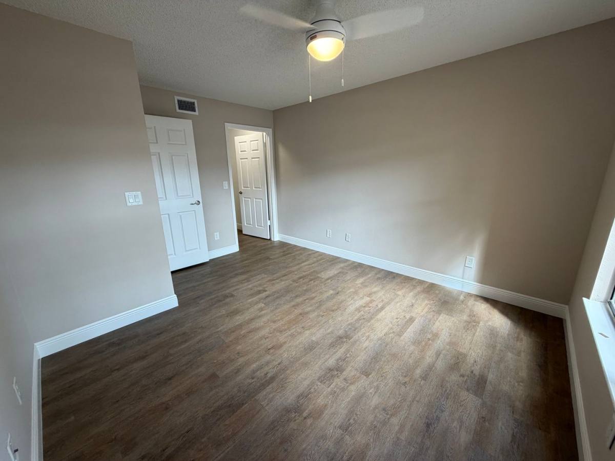 Apartment for rent at 2226 Arbour Walk Circle, Naples, FL 34109
