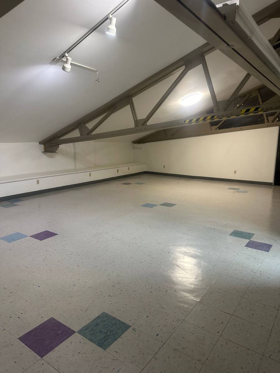 Apartment for rent at 1115 S 4th St, Louisville, KY 40203