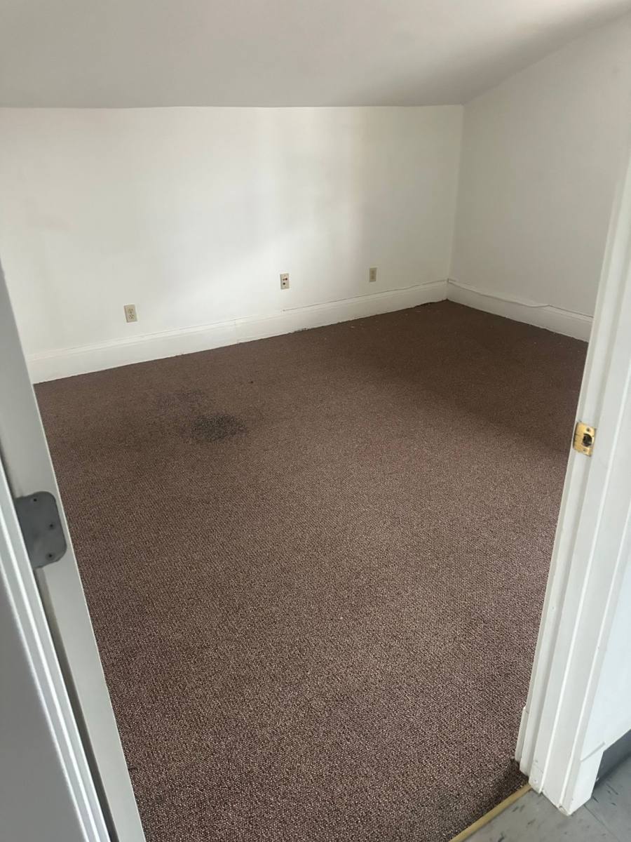 Apartment for rent at 1115 S 4th St, Louisville, KY 40203