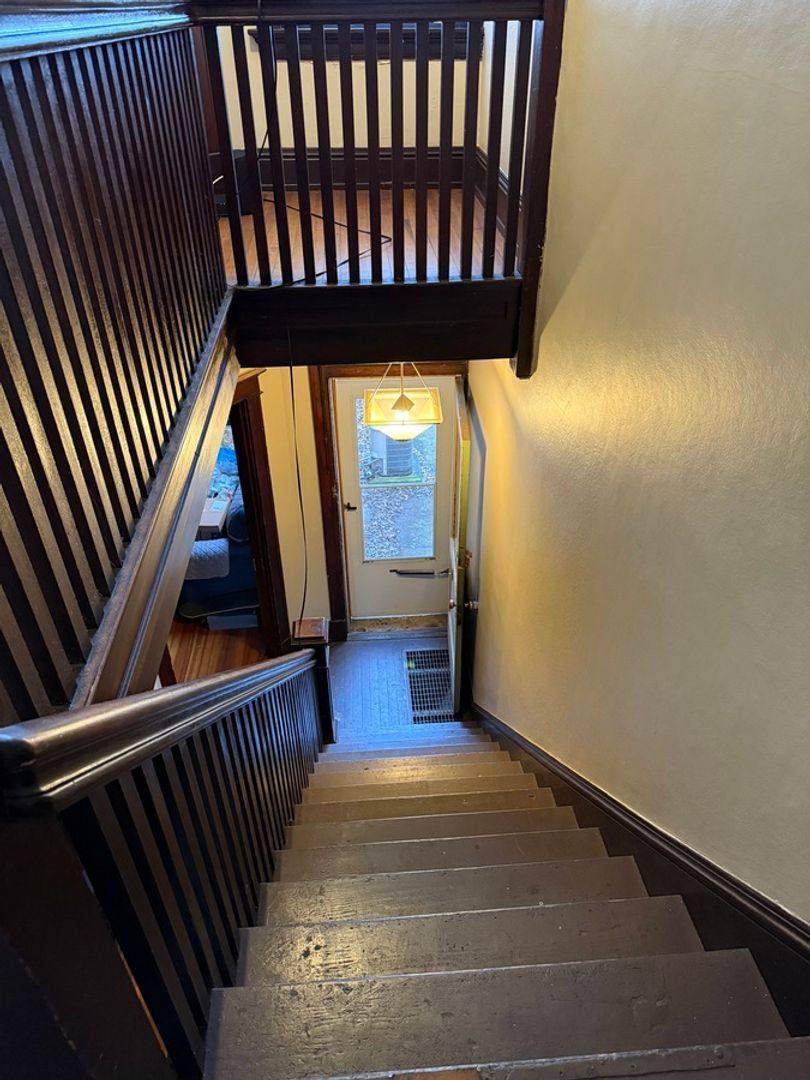 Apartment for rent at 2215 Victor St, Cincinnati, OH 45219
