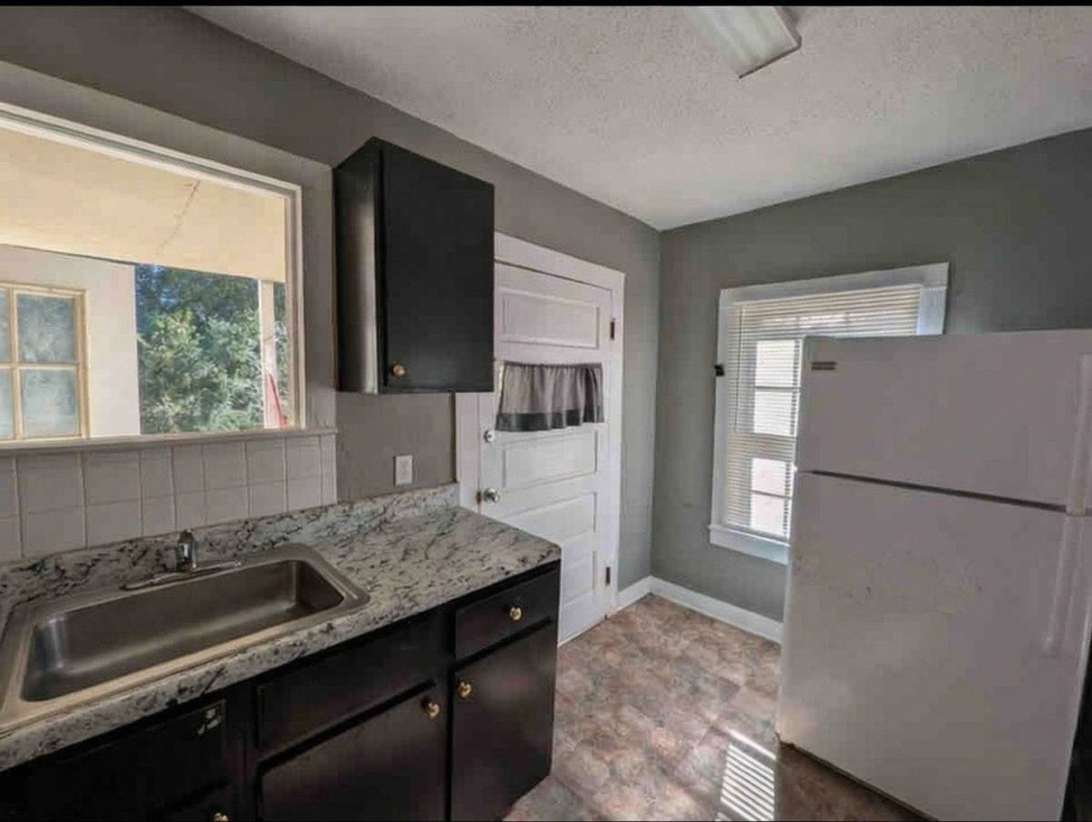 House for rent at 2992 Jefferson St, Marianna, FL 32446
