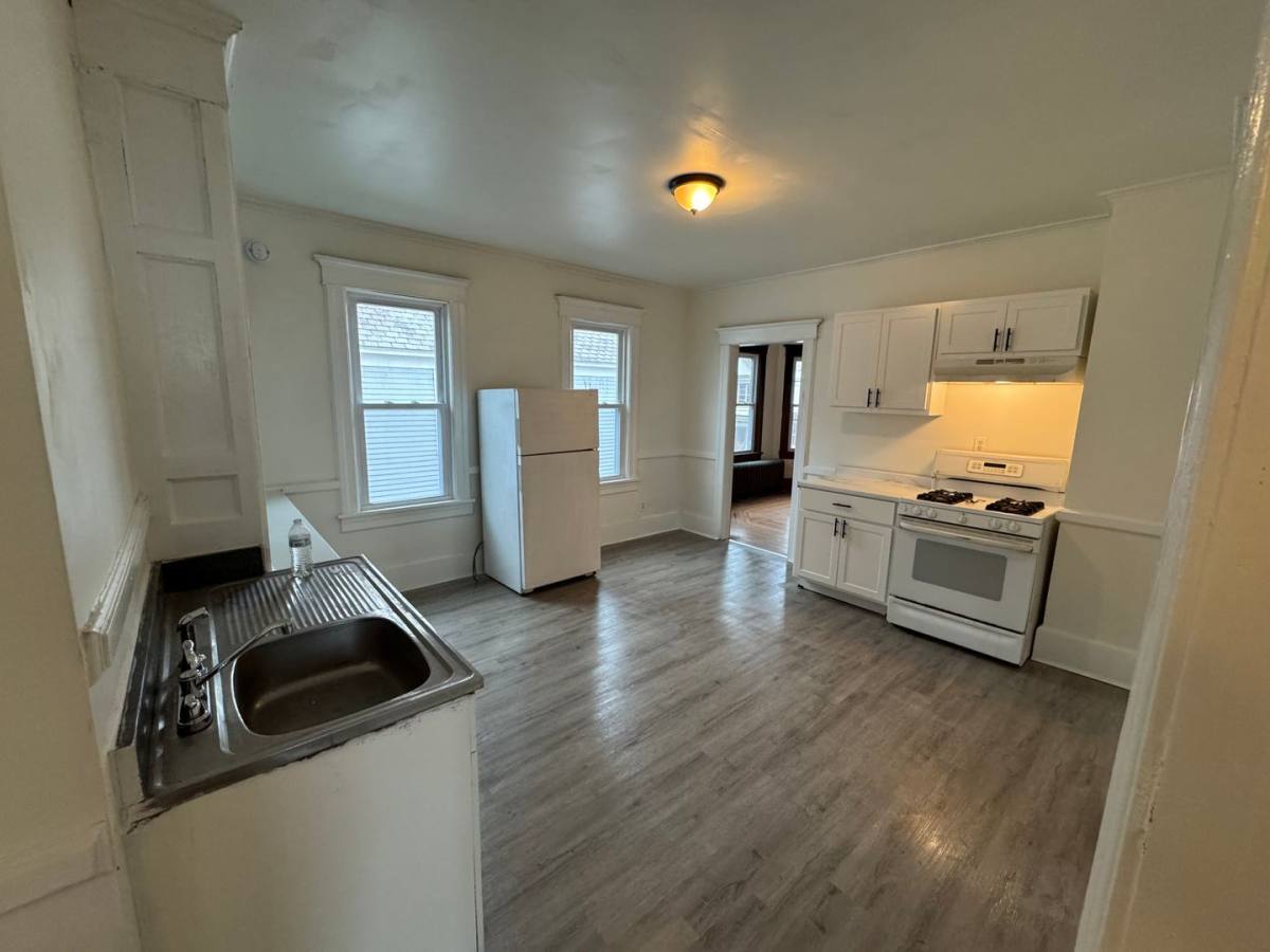 Apartment for rent at 207 Church St, Amsterdam, NY 12010