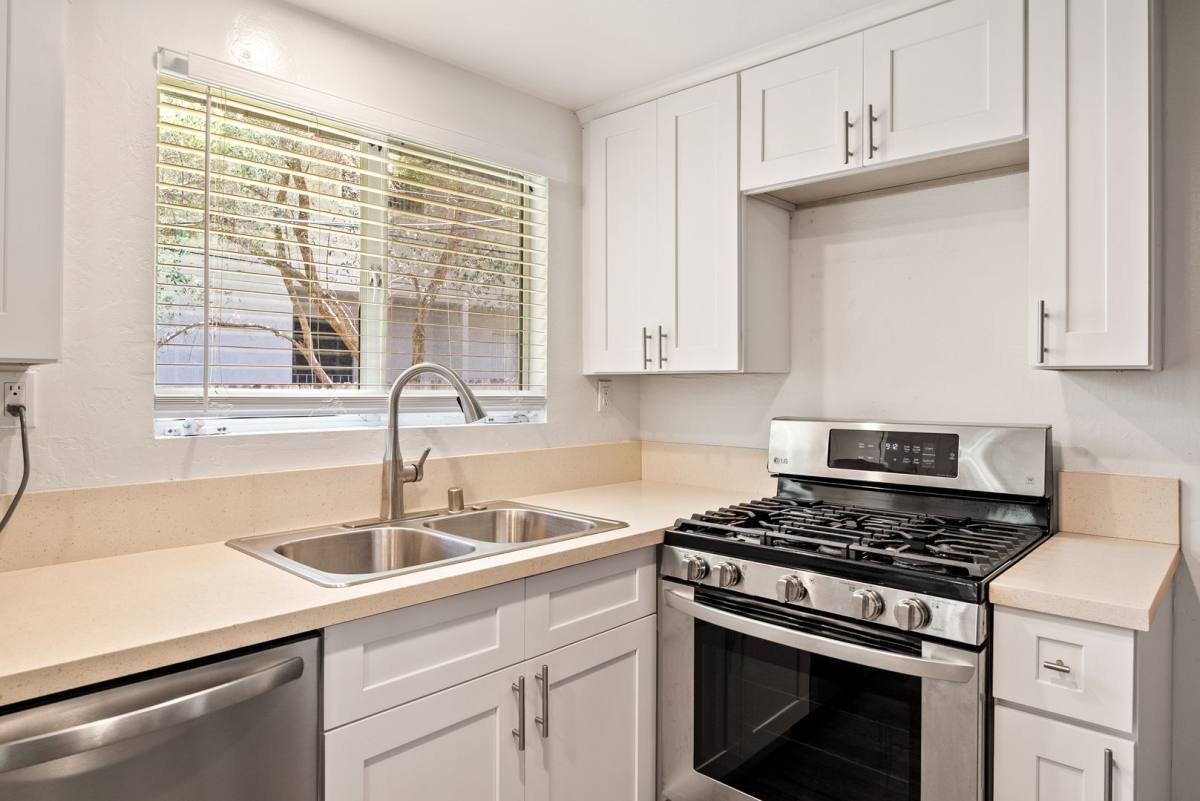 Apartment for rent at 3214-3216 Rockview Place, San Luis Obispo, CA 93401